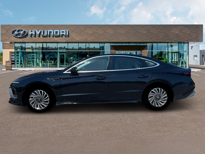 2025 Hyundai SONATA HYBRID SEL