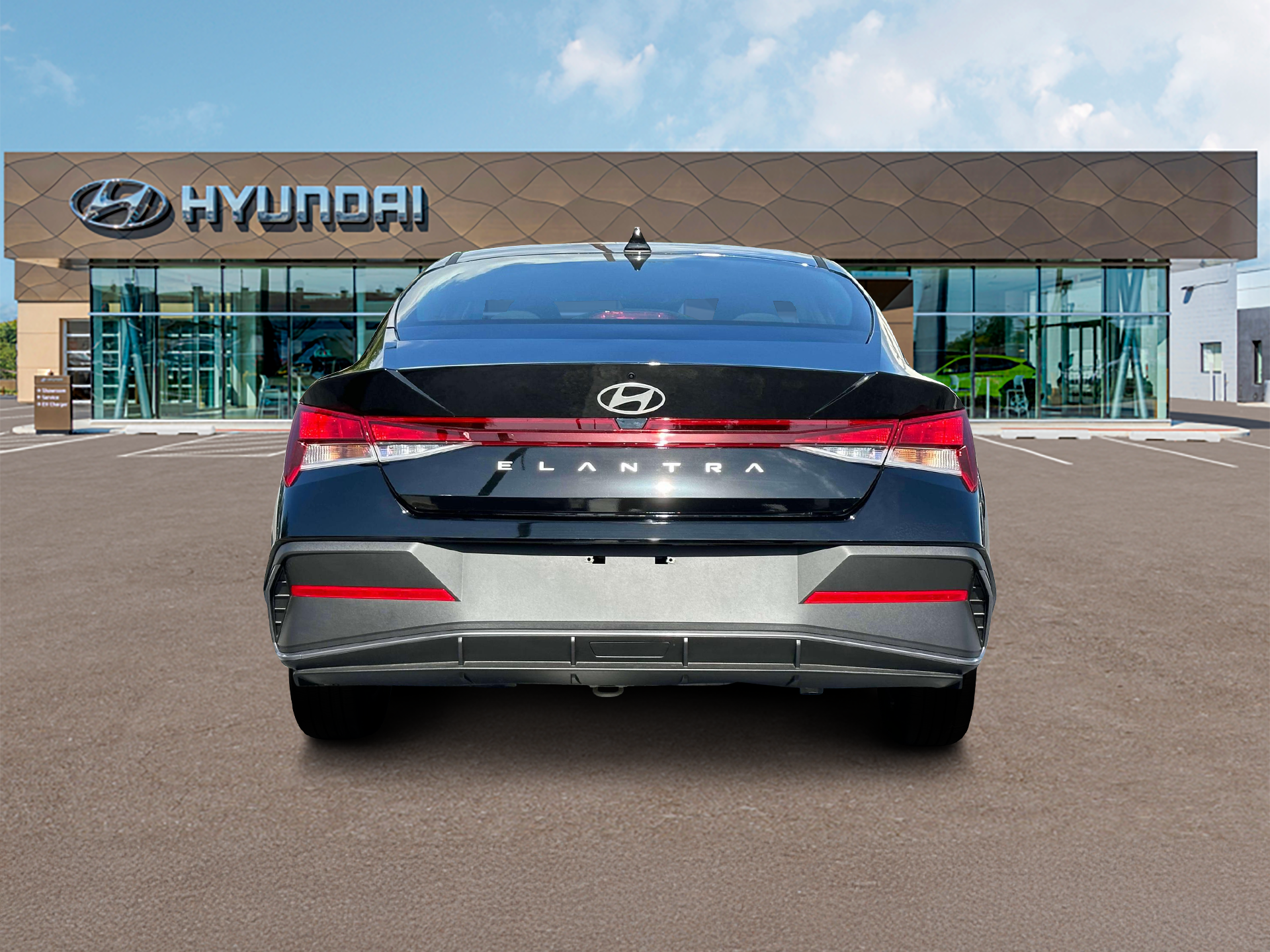 2025 Hyundai ELANTRA SE