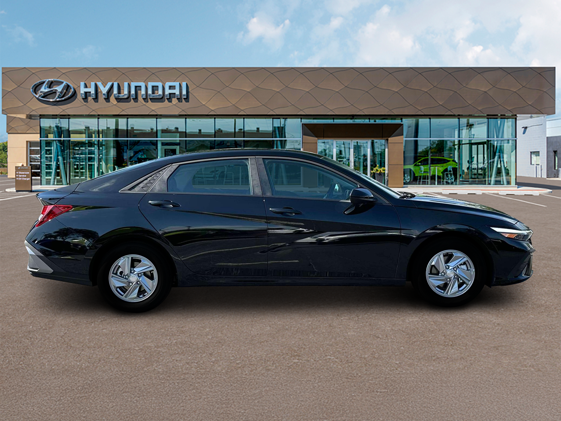 2025 Hyundai ELANTRA SE