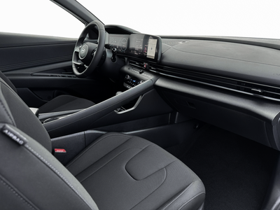 2025 Hyundai ELANTRA HEV SEL Sport