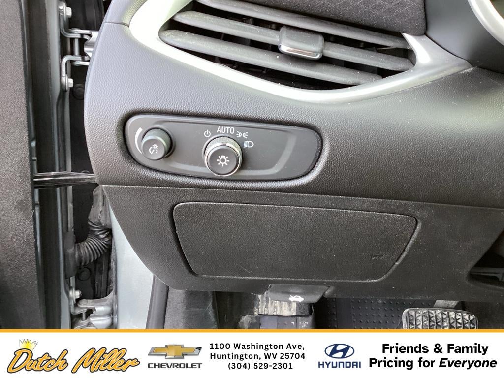 2024 Chevrolet Malibu LS