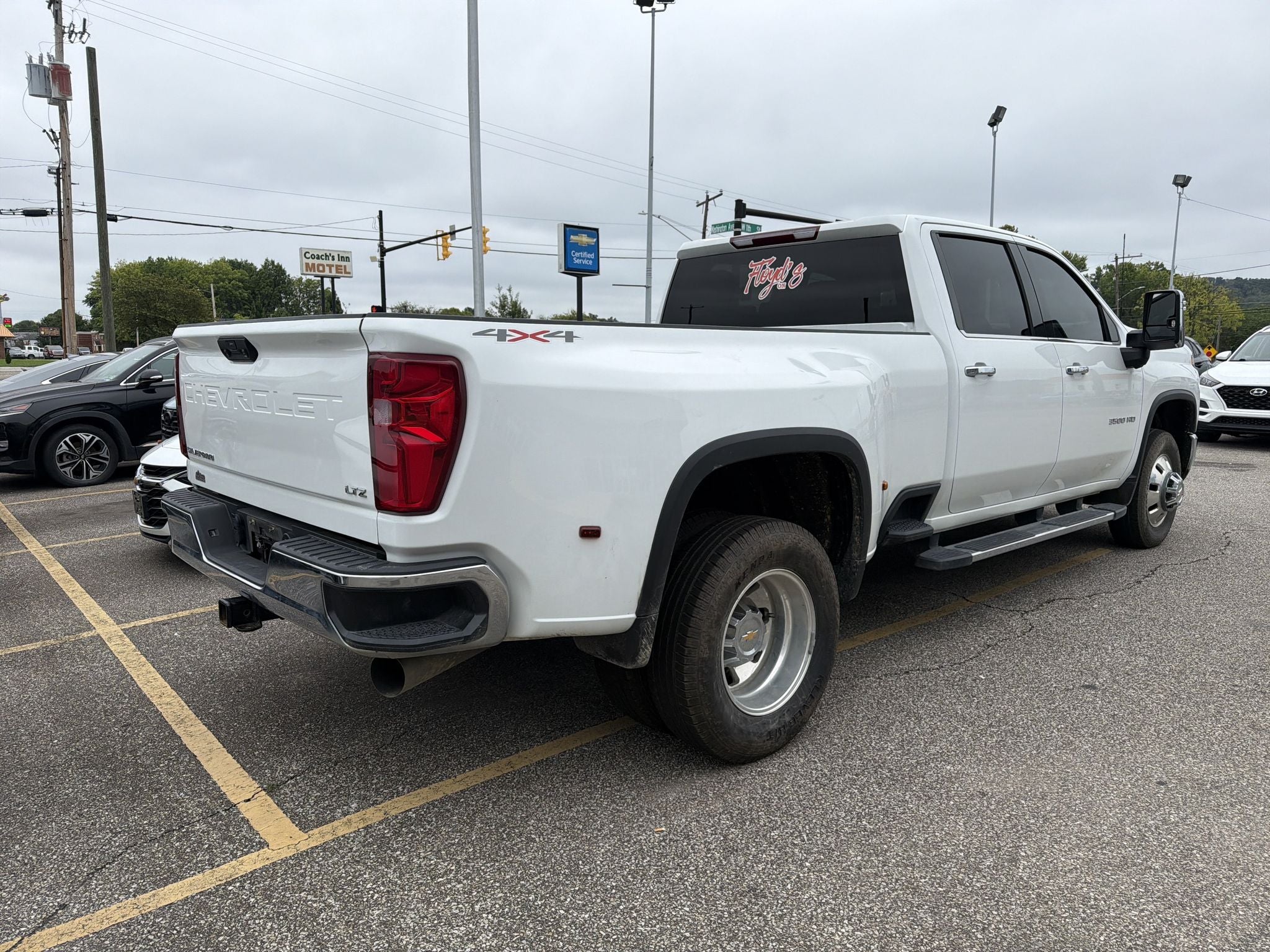 2024 Chevrolet Silverado LTZ