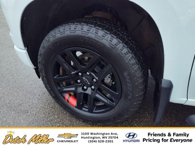 2024 Chevrolet Silverado RST