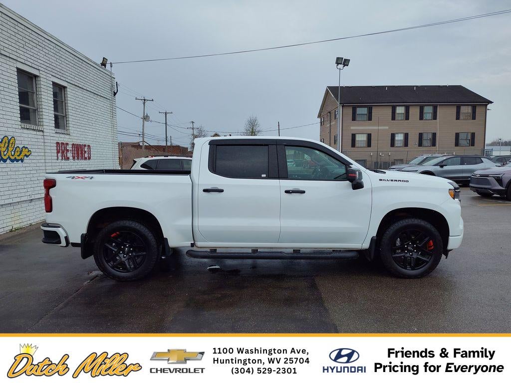 2024 Chevrolet Silverado RST