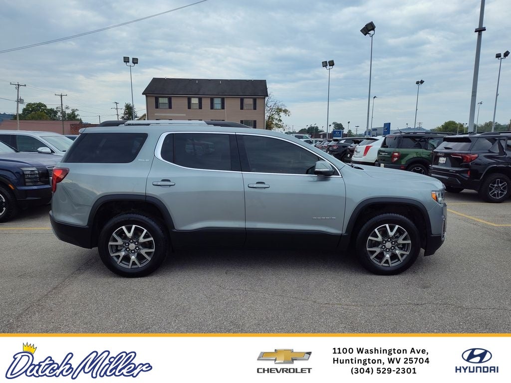 2023 GMC Acadia SLE