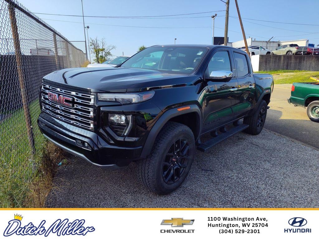 2023 GMC Canyon 4WD Denali