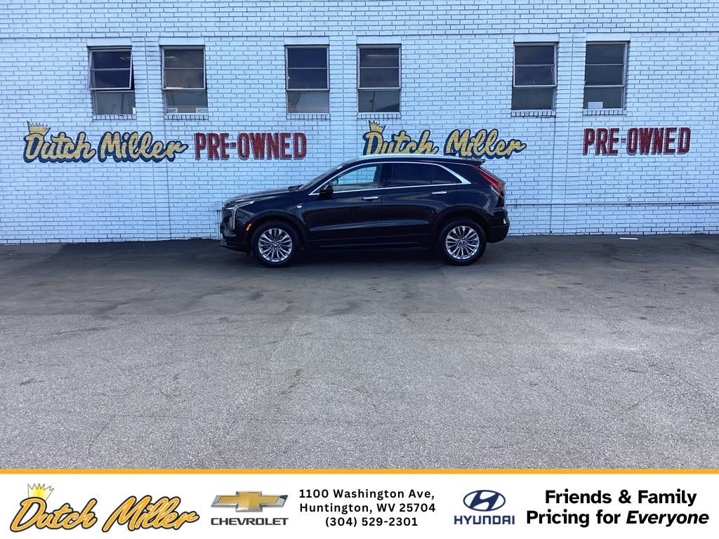 2024 Cadillac XT4 AWD Premium Luxury