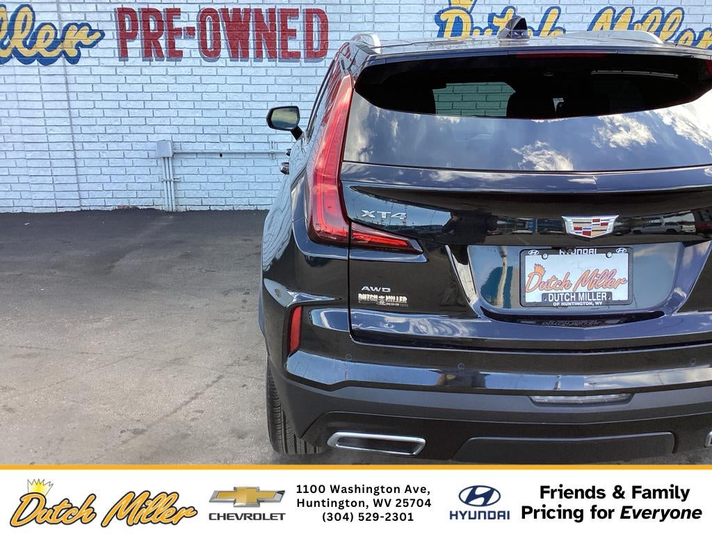 2024 Cadillac XT4 AWD Premium Luxury
