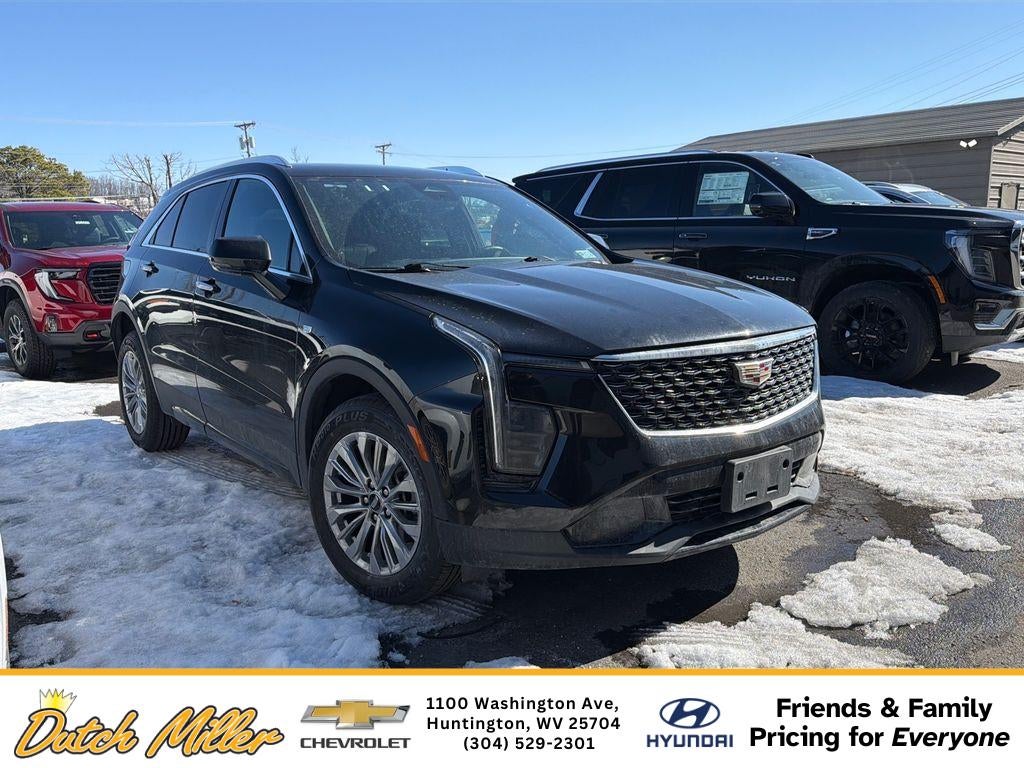 2024 Cadillac XT4 AWD Premium Luxury