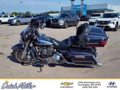 2003 Harley-Davidson FLHTCUI Base
