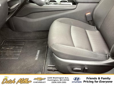 2023 Nissan Altima 2.5 SV