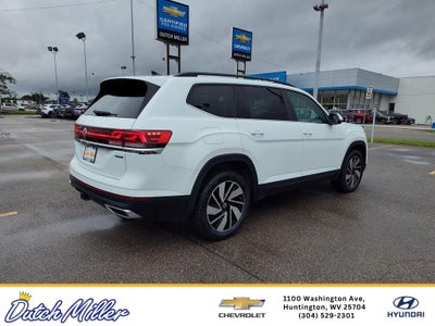 2025 Volkswagen Atlas 2.0T SE w/Technology