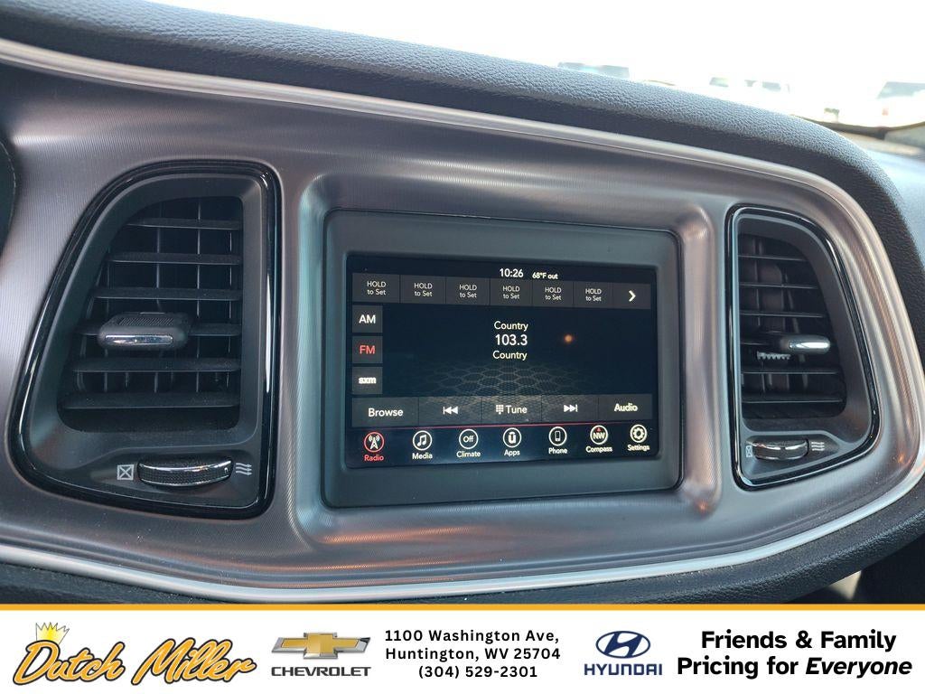 2020 Dodge Challenger SXT