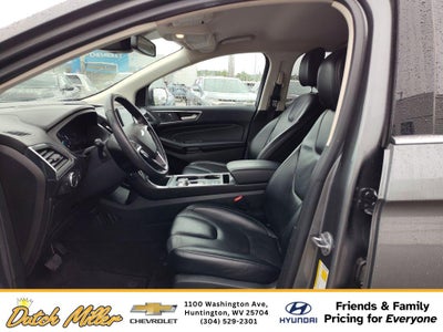 2022 Ford Edge Titanium