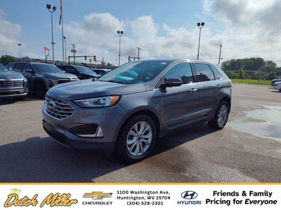 2022 Ford Edge Titanium