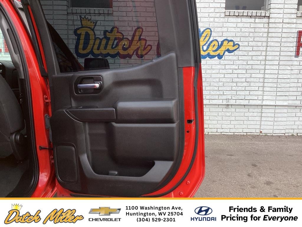 2022 Chevrolet Silverado Custom