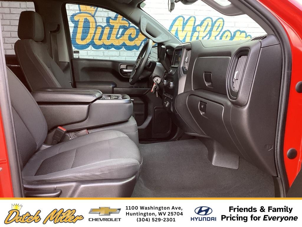 2022 Chevrolet Silverado Custom