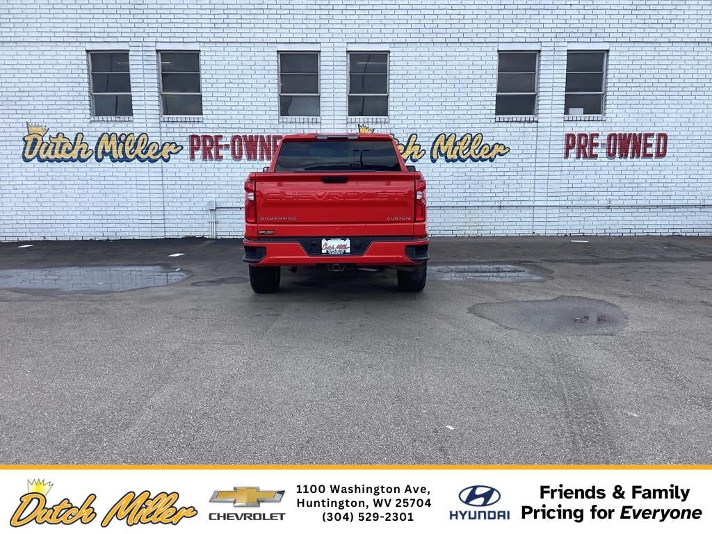 2022 Chevrolet Silverado Custom