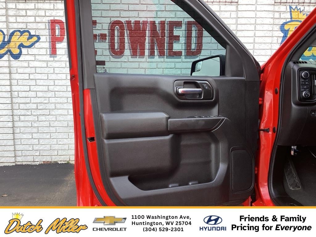 2022 Chevrolet Silverado Custom