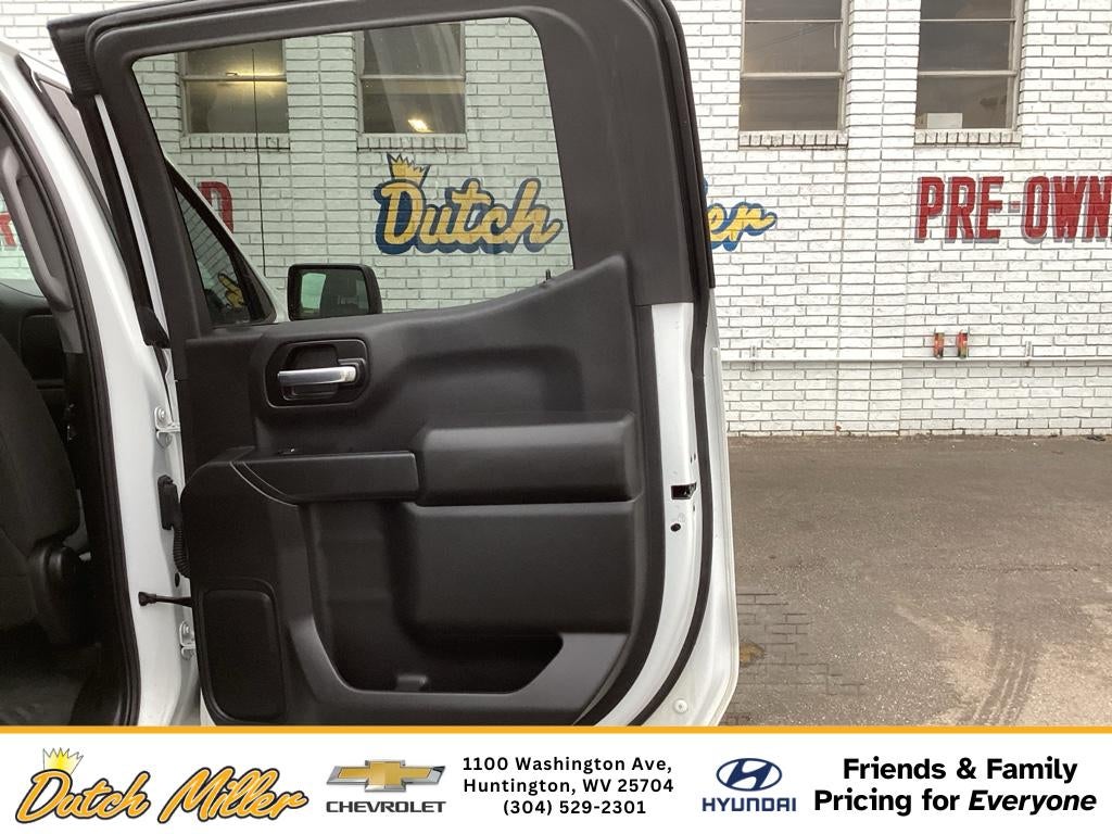 2024 Chevrolet Silverado Custom Trail Boss