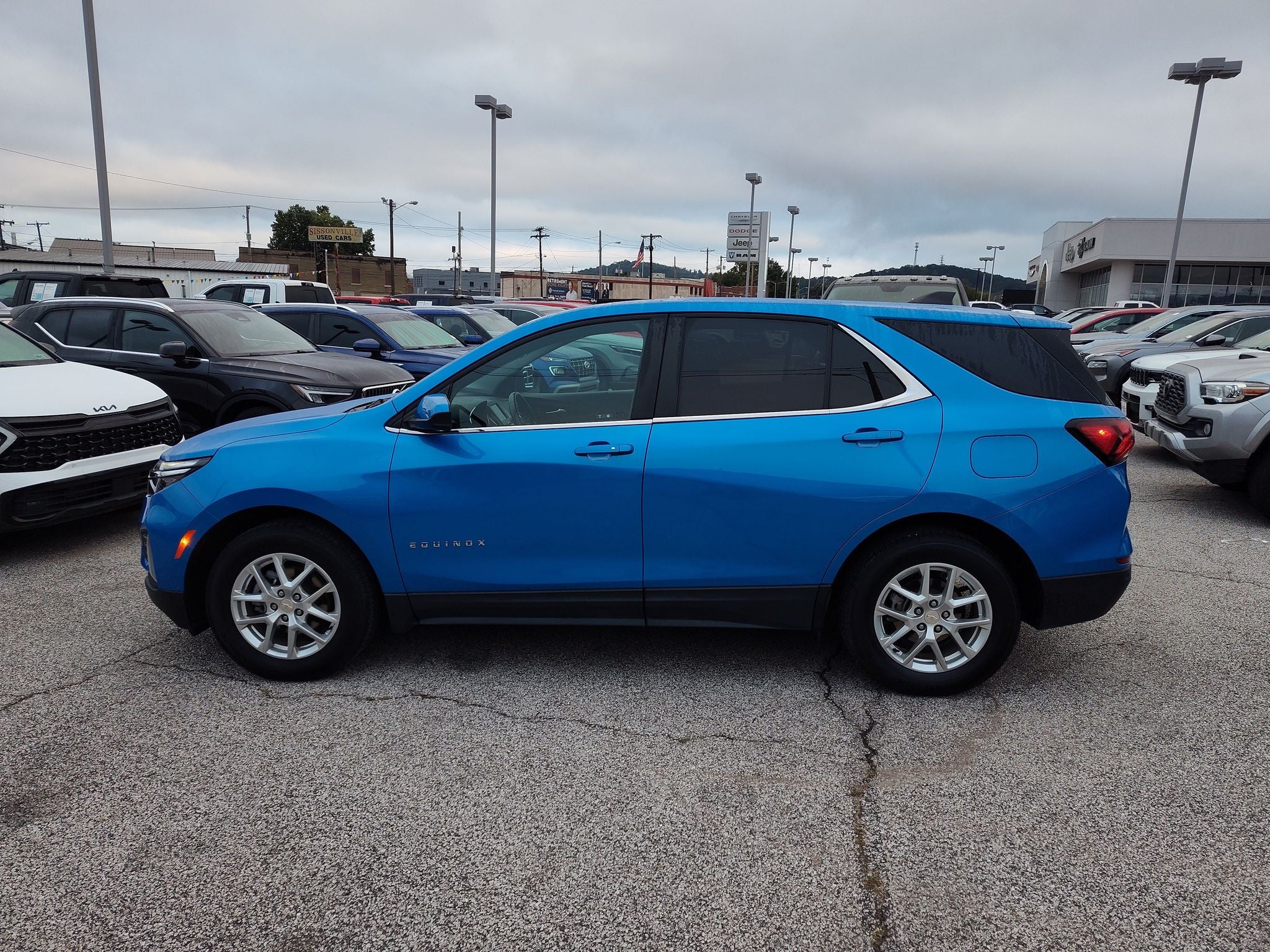 2024 Chevrolet Equinox LT