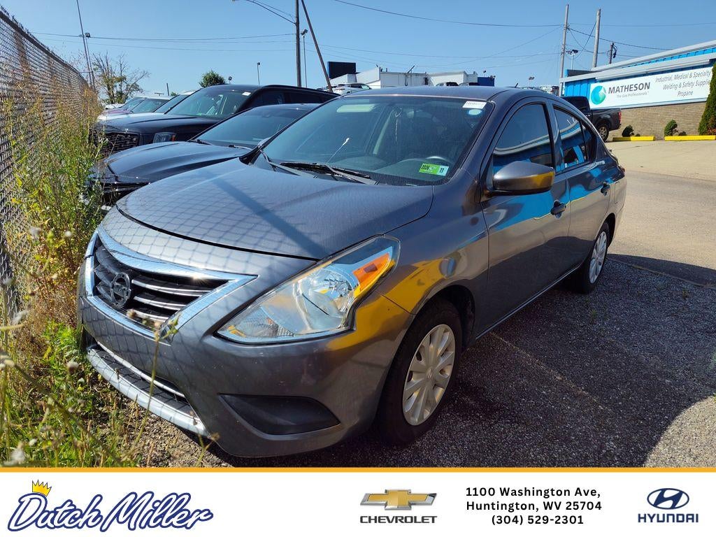 2019 Nissan Versa S Plus