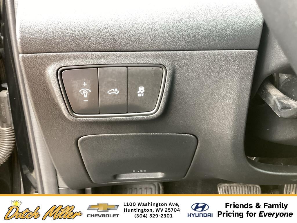 2023 Hyundai SANTA CRUZ SEL Premium