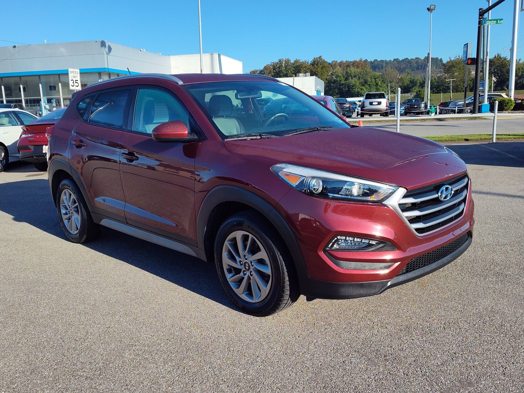 2017 Hyundai TUCSON SE