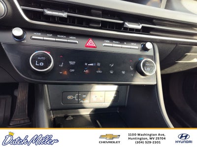 2024 Hyundai SONATA HYBRID SEL
