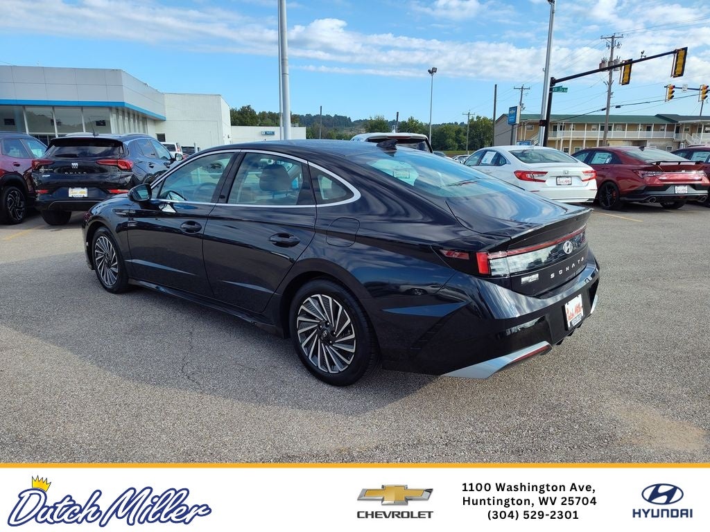 2024 Hyundai SONATA HYBRID SEL