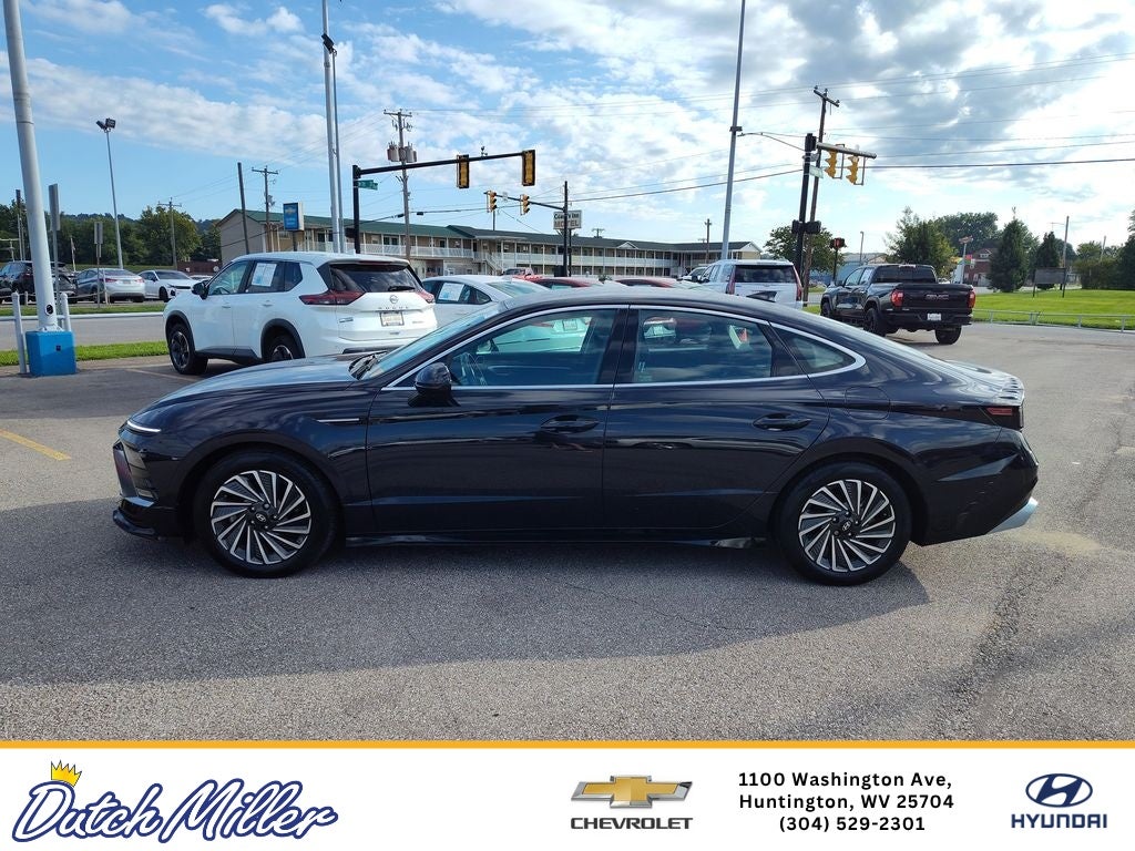 2024 Hyundai SONATA HYBRID SEL