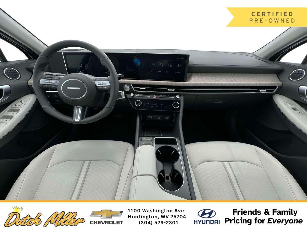 2025 Hyundai SONATA HYBRID SEL