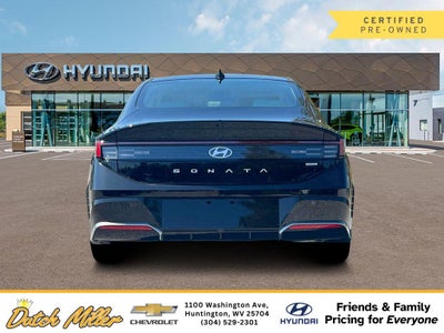 2025 Hyundai SONATA HYBRID SEL