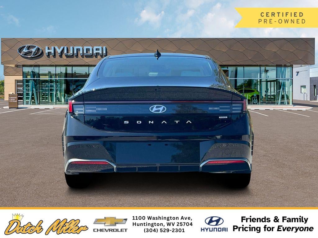 2025 Hyundai SONATA HYBRID SEL