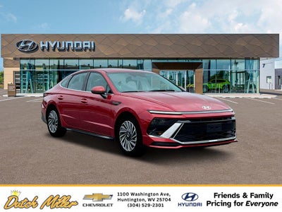 2025 Hyundai SONATA HYBRID SEL