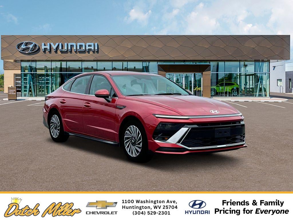 2025 Hyundai SONATA HYBRID SEL