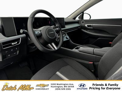 2025 Hyundai SONATA HYBRID SEL