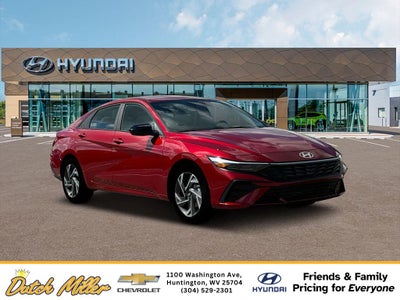 2025 Hyundai ELANTRA SEL Sport