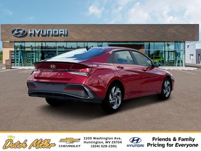 2025 Hyundai ELANTRA SEL Sport