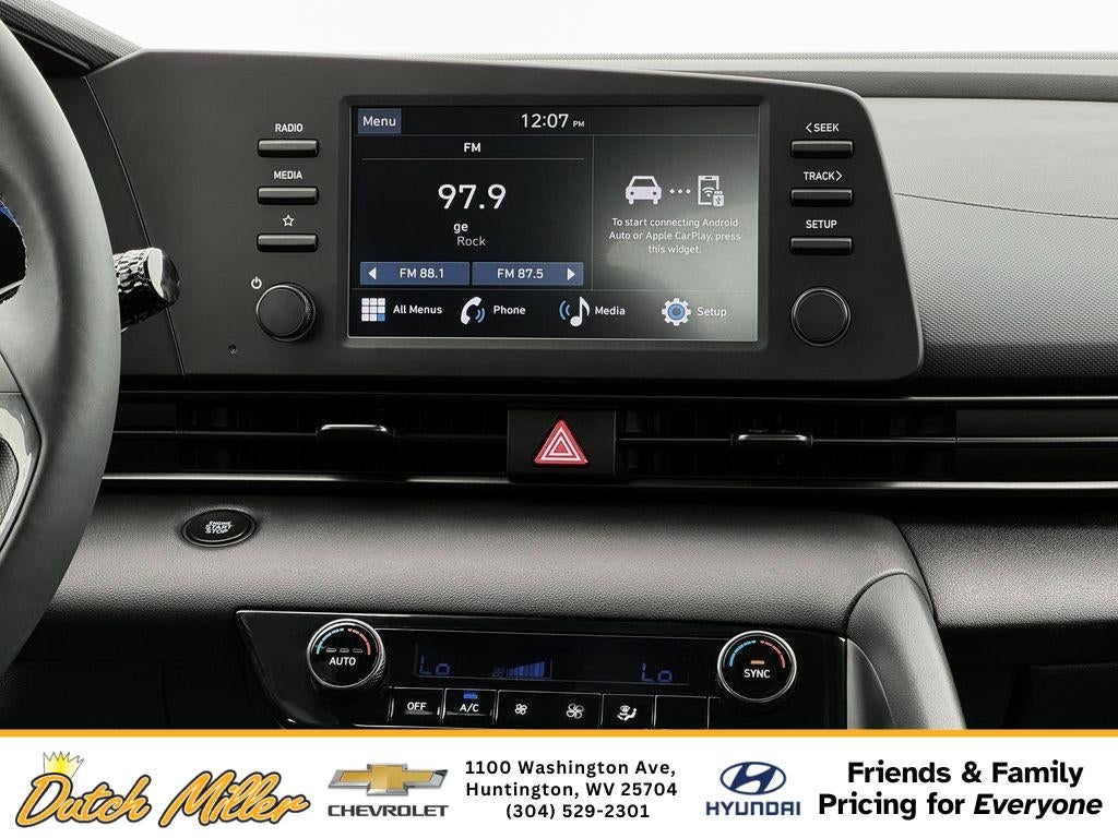 2025 Hyundai ELANTRA SEL Sport