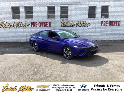 2025 Hyundai ELANTRA SEL Sport