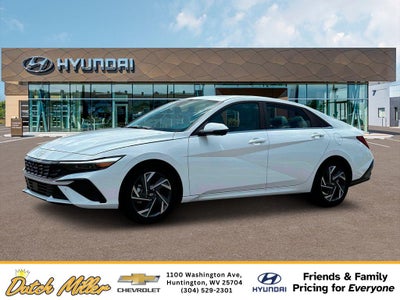 2025 Hyundai ELANTRA Limited