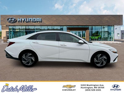 2025 Hyundai ELANTRA SEL Convenience