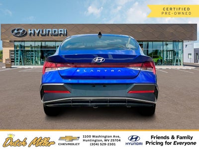 2024 Hyundai ELANTRA SEL