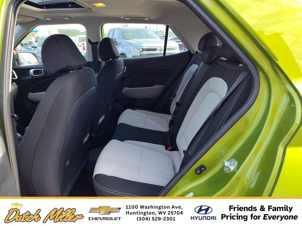 2024 Hyundai VENUE SEL