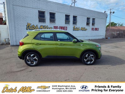 2024 Hyundai VENUE SEL