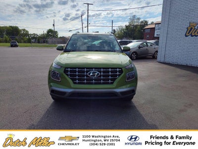 2024 Hyundai VENUE SEL