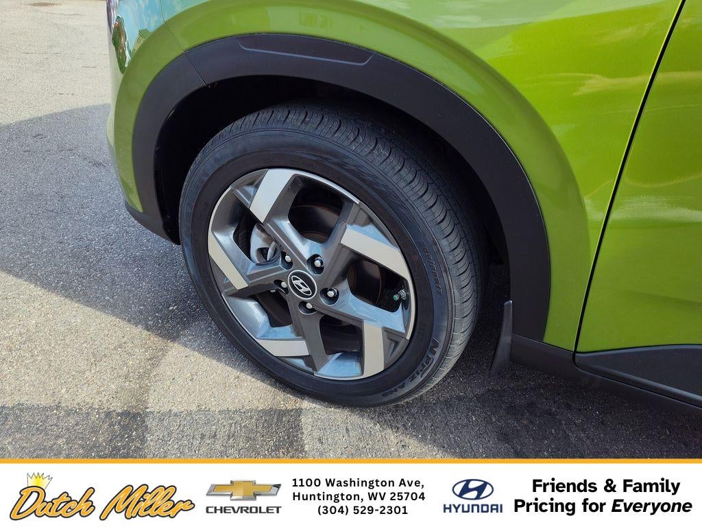 2024 Hyundai VENUE SEL