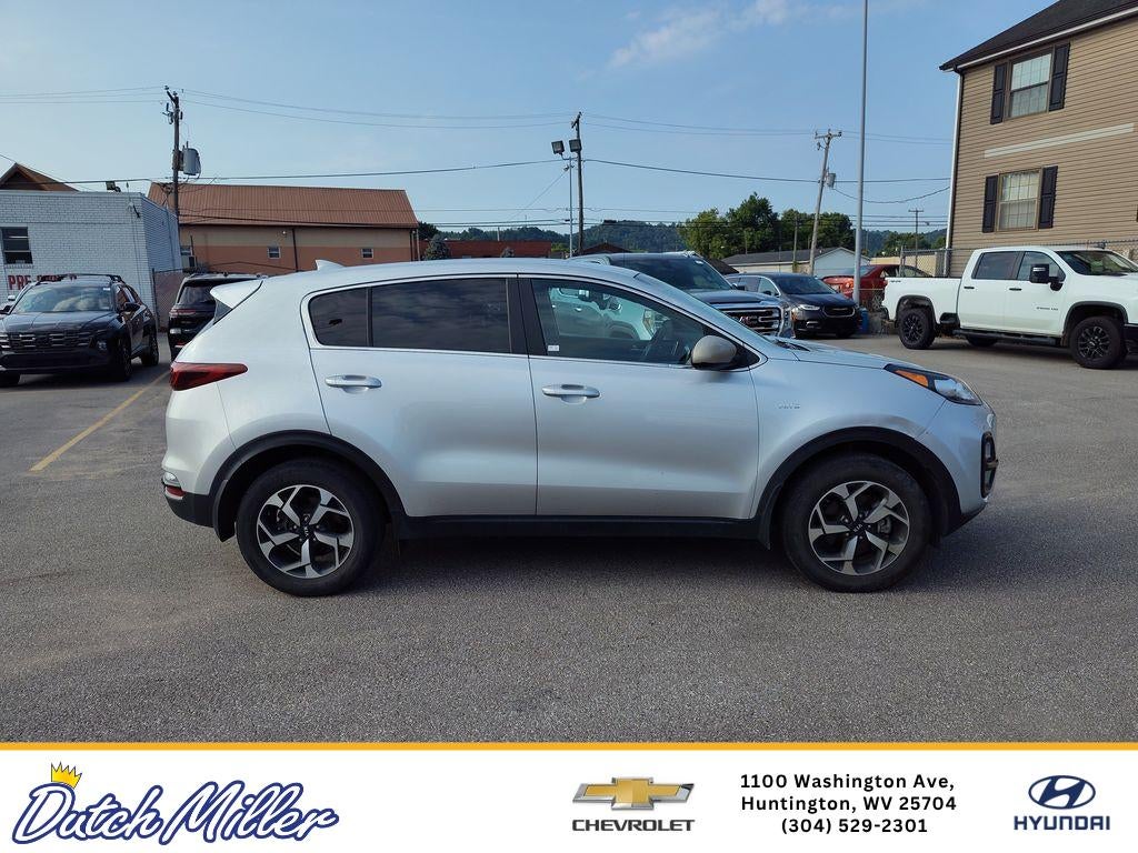 2022 Kia Sportage LX