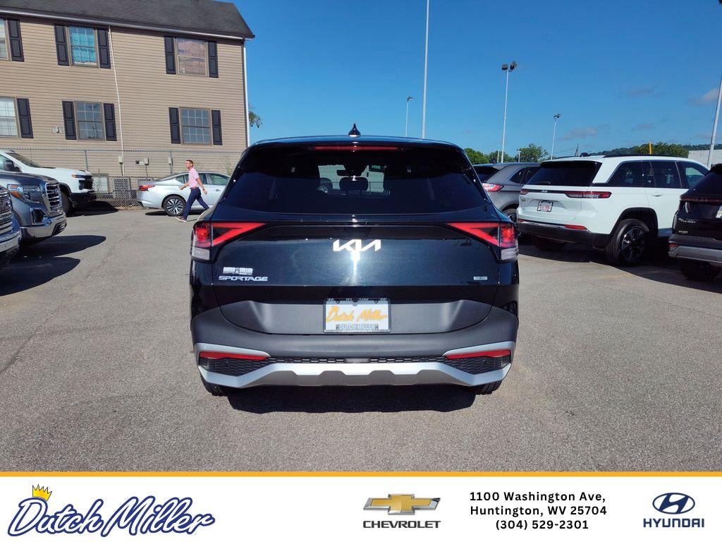 2023 Kia Sportage Hybrid LX